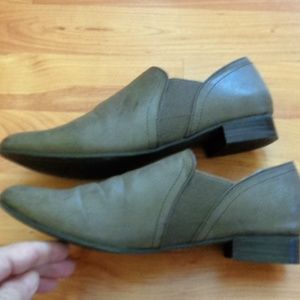 Andrew Geller Slip on Loafer in Taupe 6M